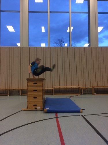 https://www.kindersportschule-filderstadt.de/content/igal/kasten_seitlich_1-XNS5U2-L-685.jpg